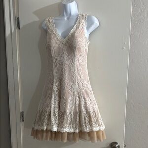Betsy & Adam Cream Lace Mini Dress